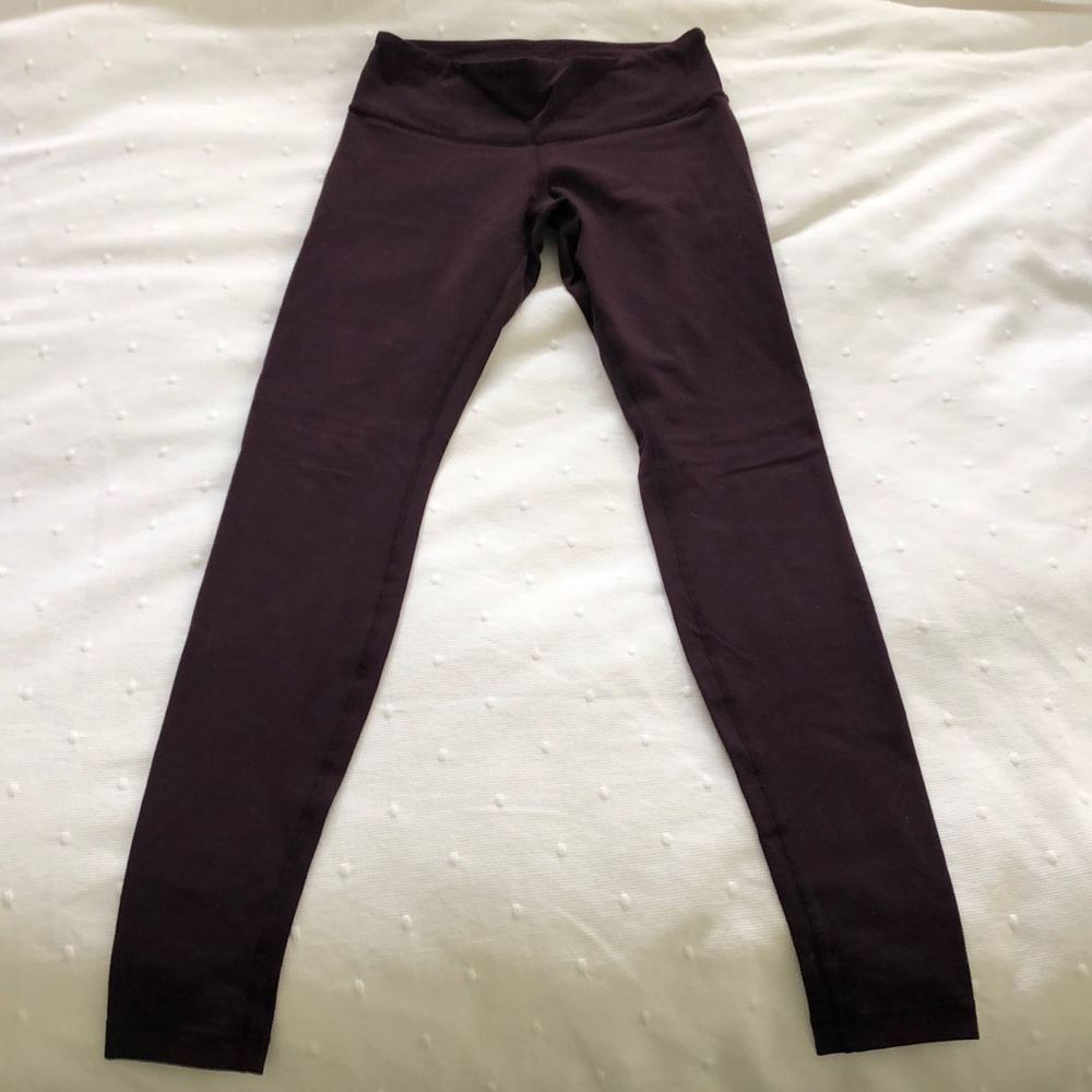 Lululemon Wonder Under 7" Rise 30" Inseam Size: 6